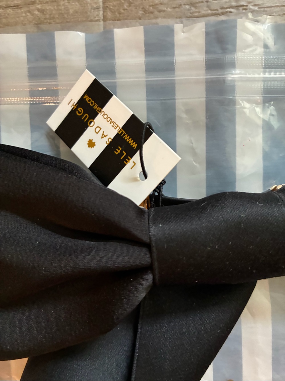 Lele Sadoughi Jane Bow Barrette Black Hair Clip Accessory - Picture 2 of 11